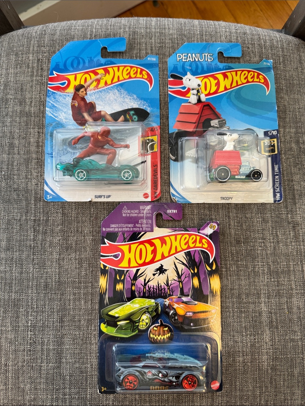 Hot Wheels New In Package Surf’s Up Snoopy and Barbaric